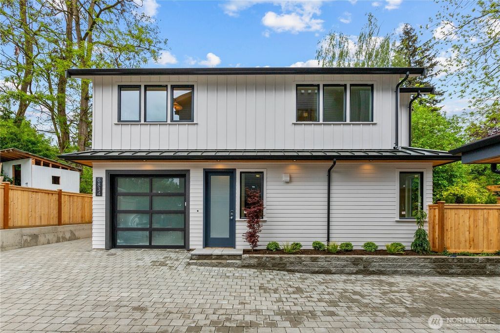 Photo of 6834 47th Avenue NE, Seattle, WA 98115 (MLS # 2520231)