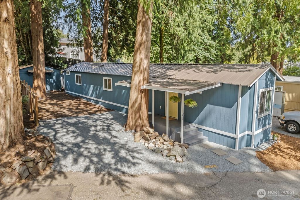 Photo of 1729 194th Street SE #6, Bothell, WA 98012 (MLS # 2423100)