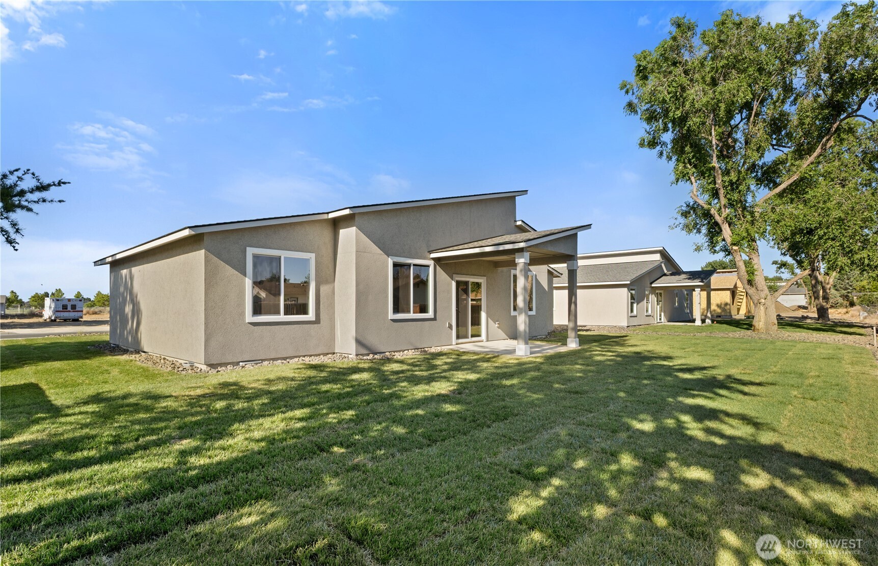523 Dorsing Street