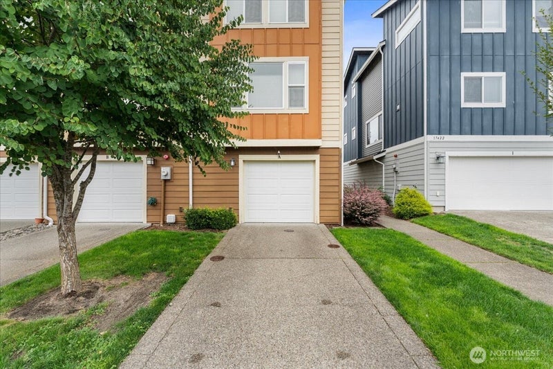 17424 118th Avenue Ct E A