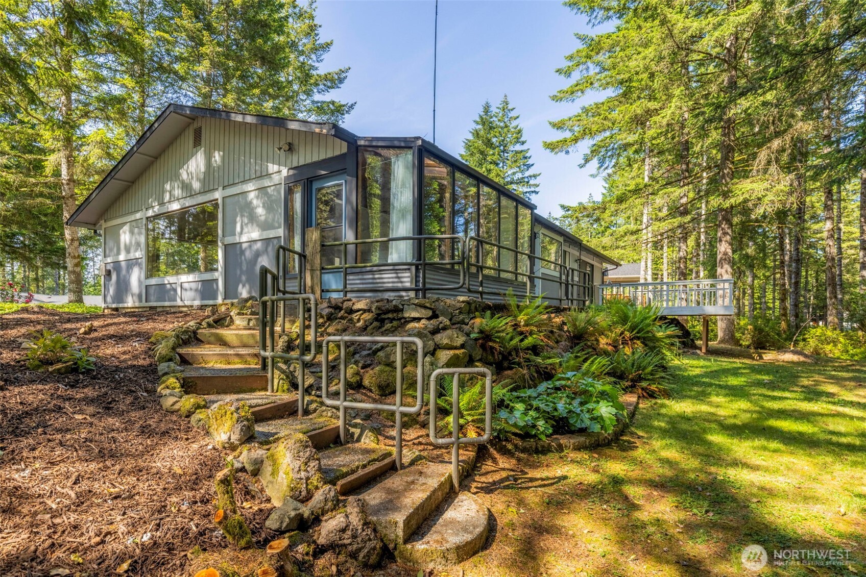 271 E Jack Pine Lane