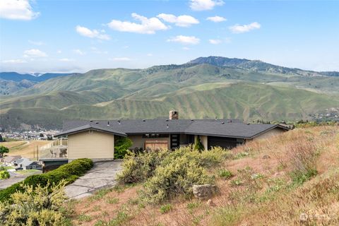 A home in Wenatchee