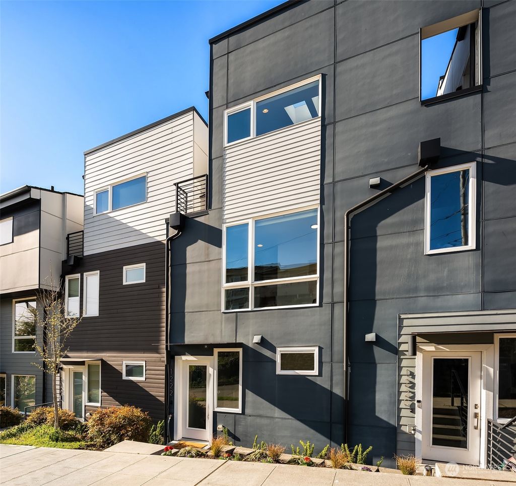 Photo of 1222 W Emerson Street, Seattle, WA 98119 (MLS # 2060836)