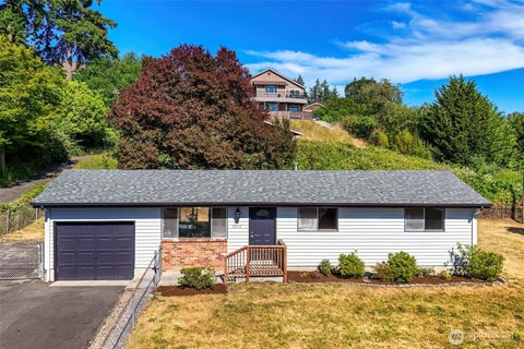 Photo of 12712 1st Avenue Ct E, Tacoma, WA 98445 (MLS # 2542488)