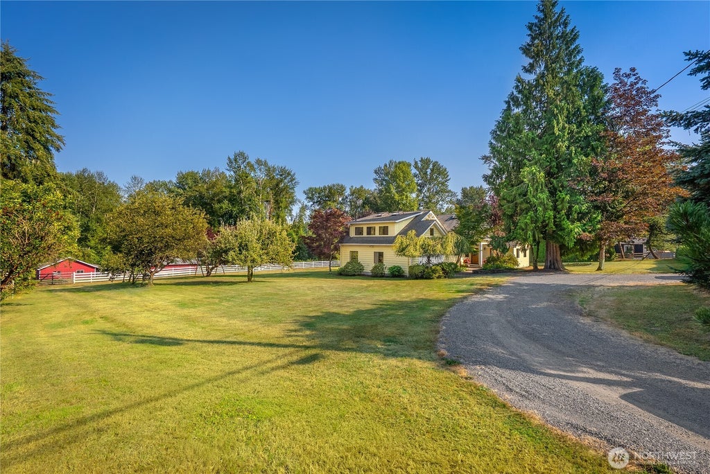 Photo of 19303 BROADWAY AVENUE AVE, Snohomish, WA 98296 (MLS # 2571152)