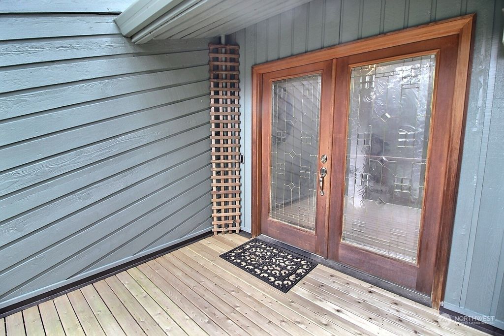 Photo of 20720 NE 3rd Street, Sammamish, WA 98074 (MLS # 2228157)