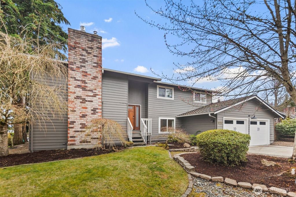 Photo of 19233 90th Place NE, Bothell, WA 98011 (MLS # 2342867)