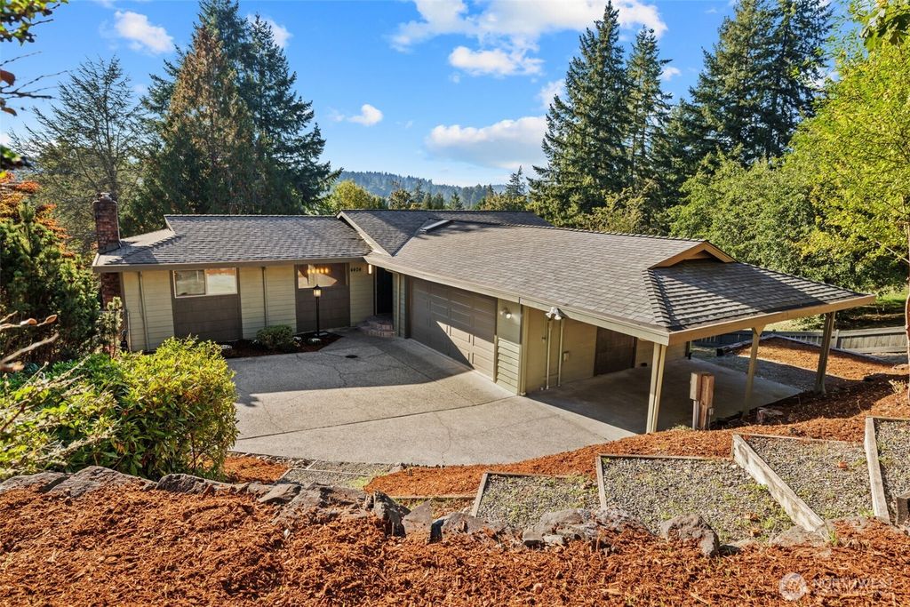 Photo of 4404 Madrona Lane NW, Gig Harbor, WA 98335 (MLS # 2444006)
