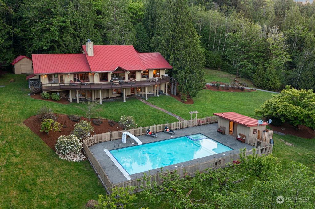 Photo of 5522 308th Avenue SE, Preston, WA 98050 (MLS # 2236167)