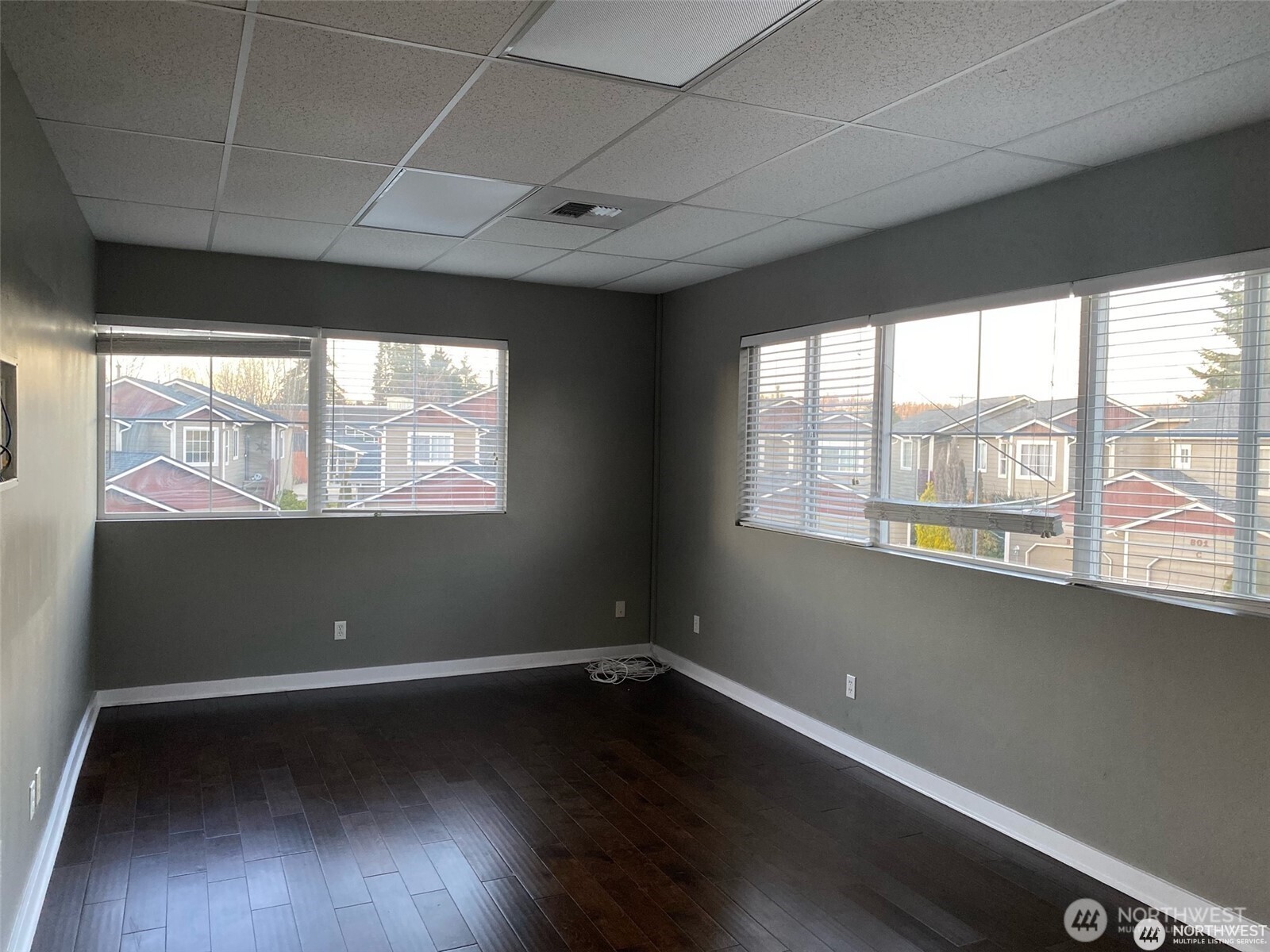 809 W Main st D