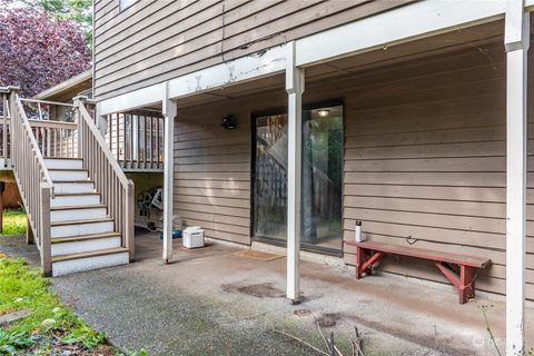 A home in Oak Harbor