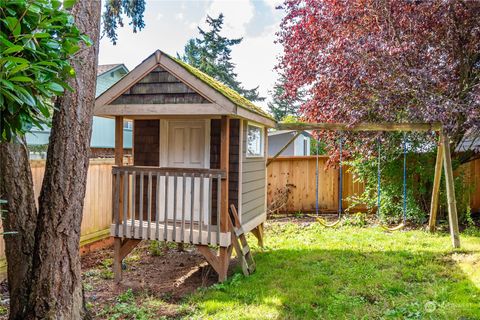 A home in Oak Harbor