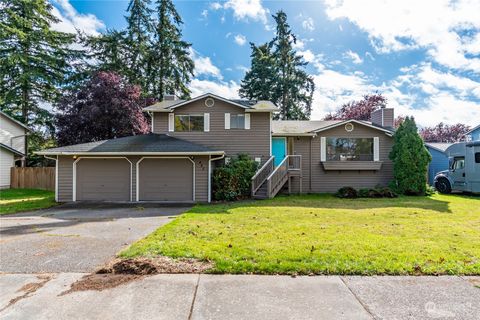 A home in Oak Harbor