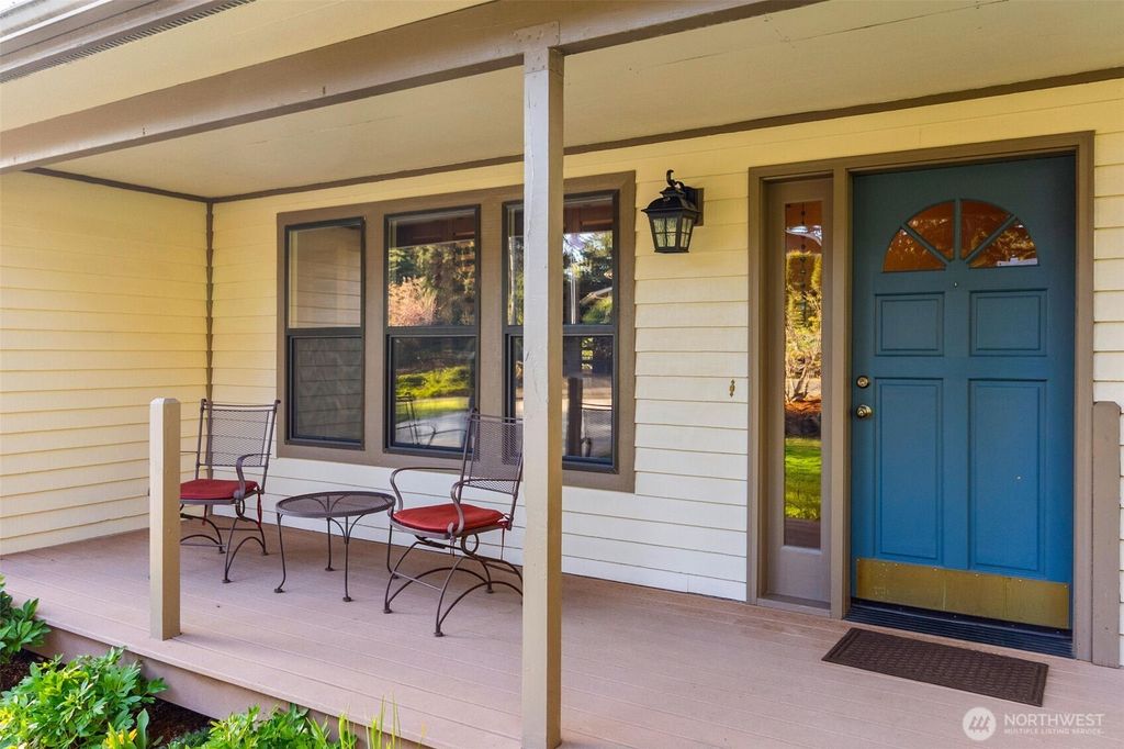 Photo of 6802 33rd Avenue SE, Lacey, WA 98503 (MLS # 2510930)