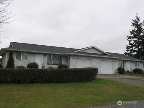 Photo of 718 Cedar Street, Blaine, WA 98230 (MLS # 2447680)