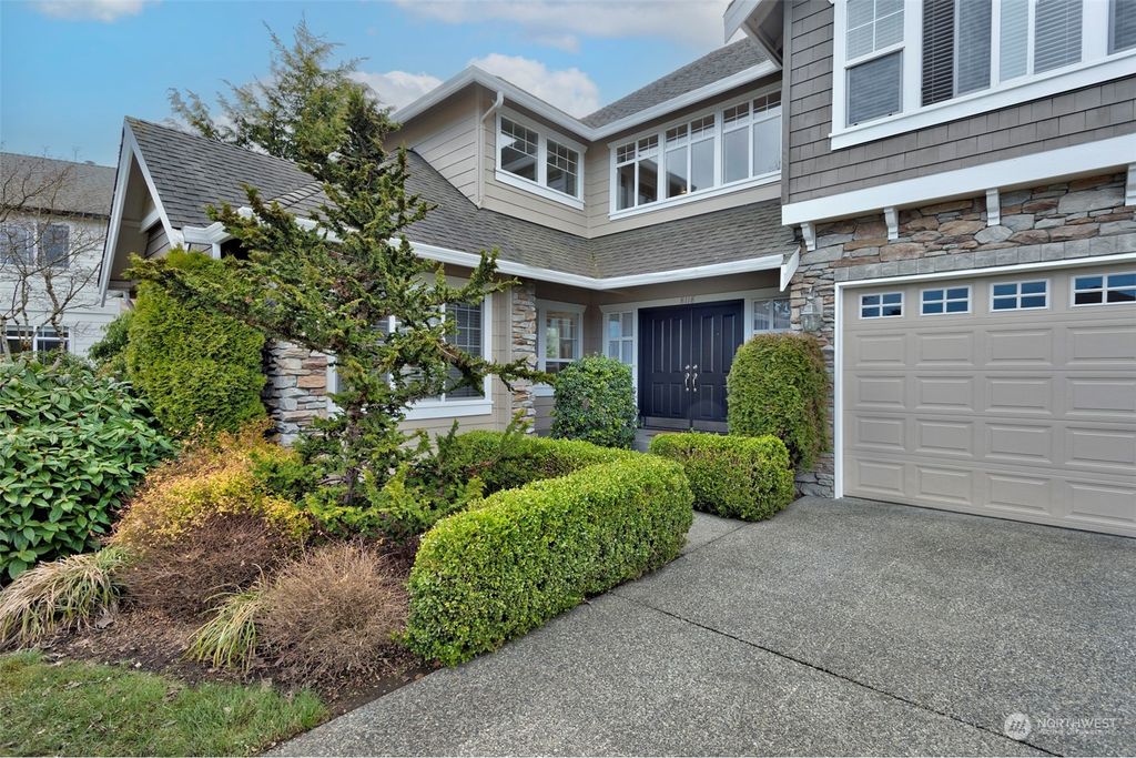 Photo of 8118 151st Place SE, Snohomish, WA 98296 (MLS # 2059013)