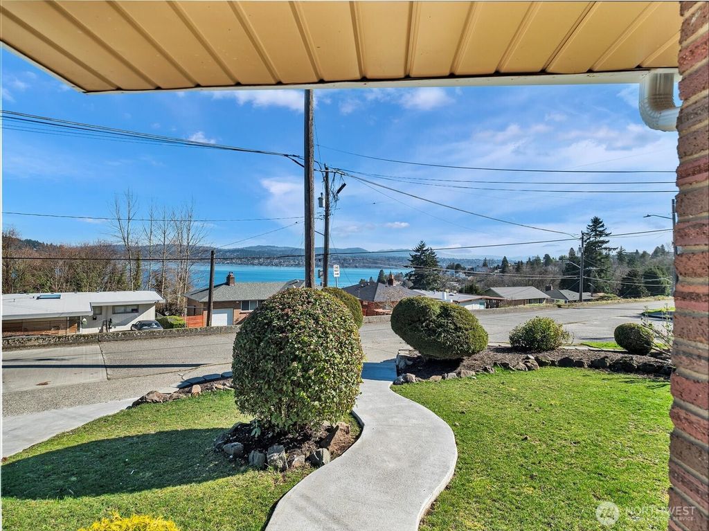 Photo of 10037 Waters Avenue S, Seattle, WA 98178 (MLS # 2336479)