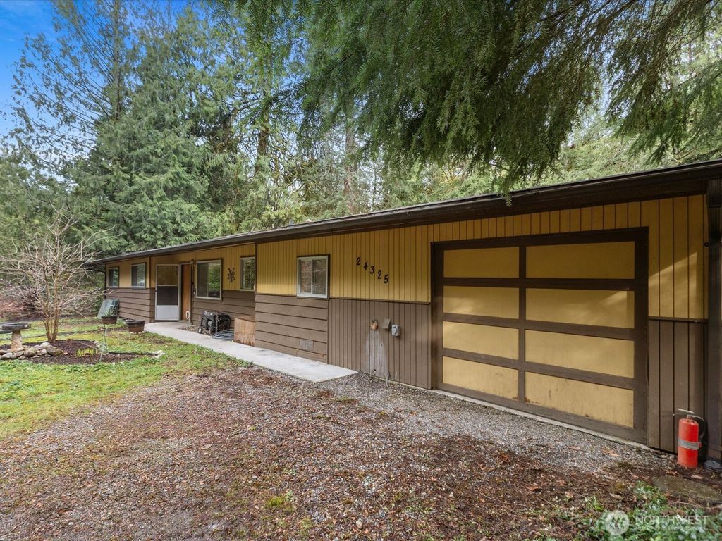 Photo of 24325 SE Tiger Mountain Road, Issaquah, WA 98027 (MLS # 2345850)