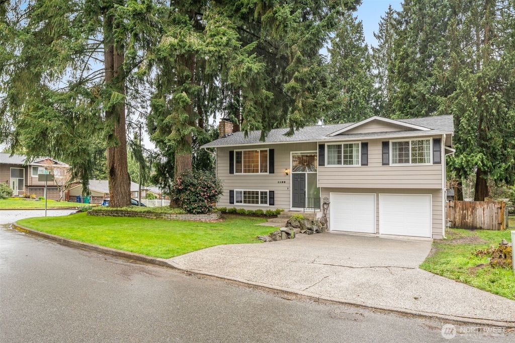 Photo of 1128 203rd Place, Bothell, WA 98012 (MLS # 2356910)