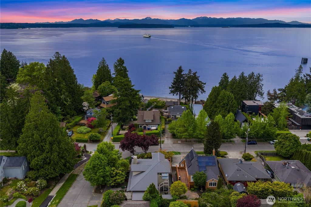 Photo of 4712 SW Brace Point Dr DR, Seattle, WA 98136 (MLS # 2508947)