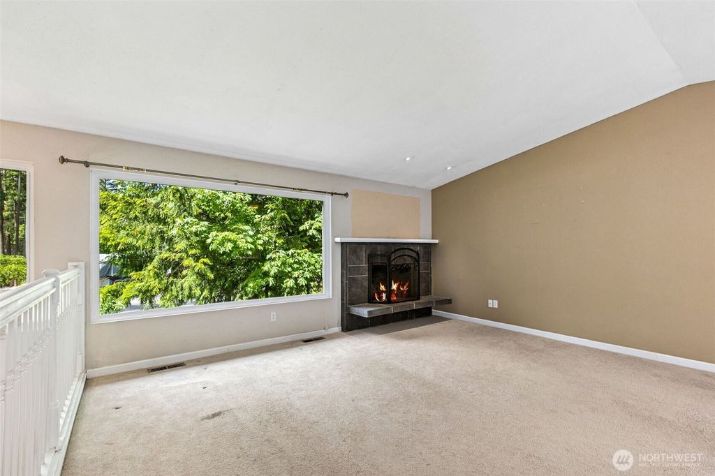 Photo of 814 217th Pl NE Pl, Sammamish, WA 98074 (MLS # 2379449)