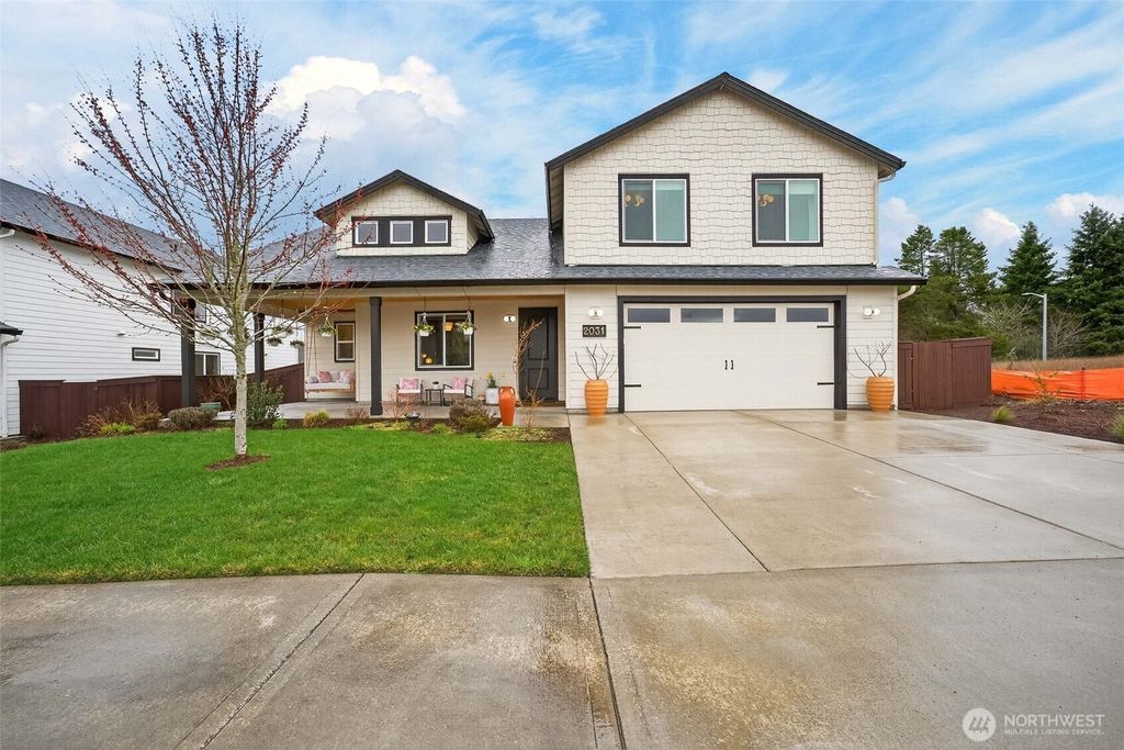 Photo of 2031 E 9th Street, La Center, WA 98629 (MLS # 2484935)