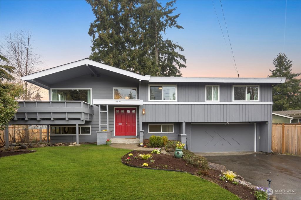 Photo of 22511 87th Place W, Edmonds, WA 98026 (MLS # 2045260)