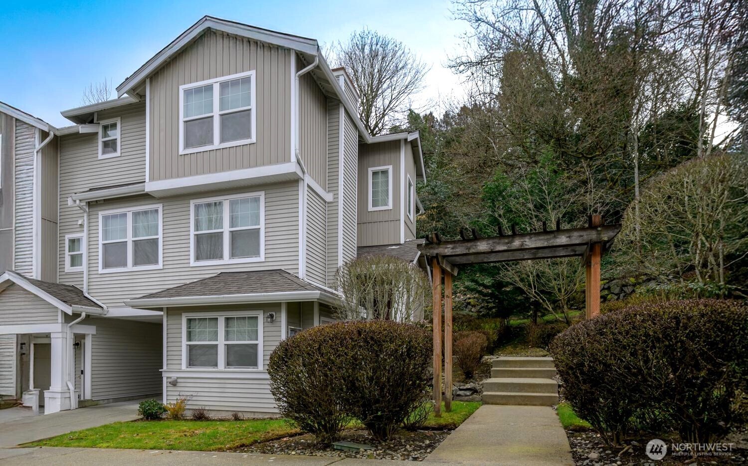 3733 S Holly Park Drive 4