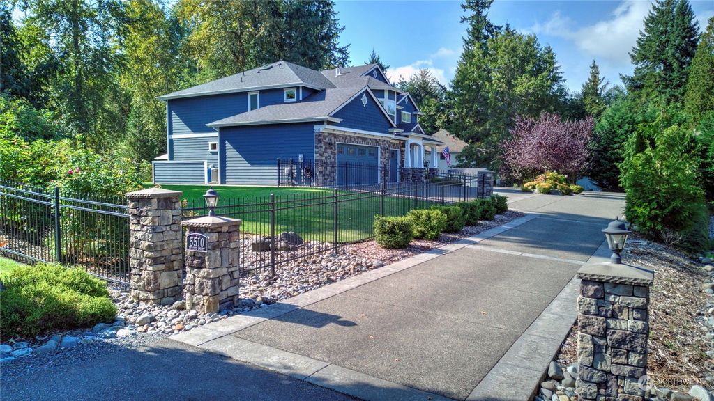 Photo of 5510 NE 23rd Street, Renton, WA 98059 (MLS # 2200482)