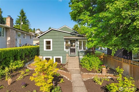 4146 47th Avenue SW Seattle WA 98116