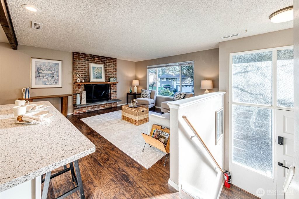 Photo of 625 215th Street SW, Bothell, WA 98021 (MLS # 2468387)