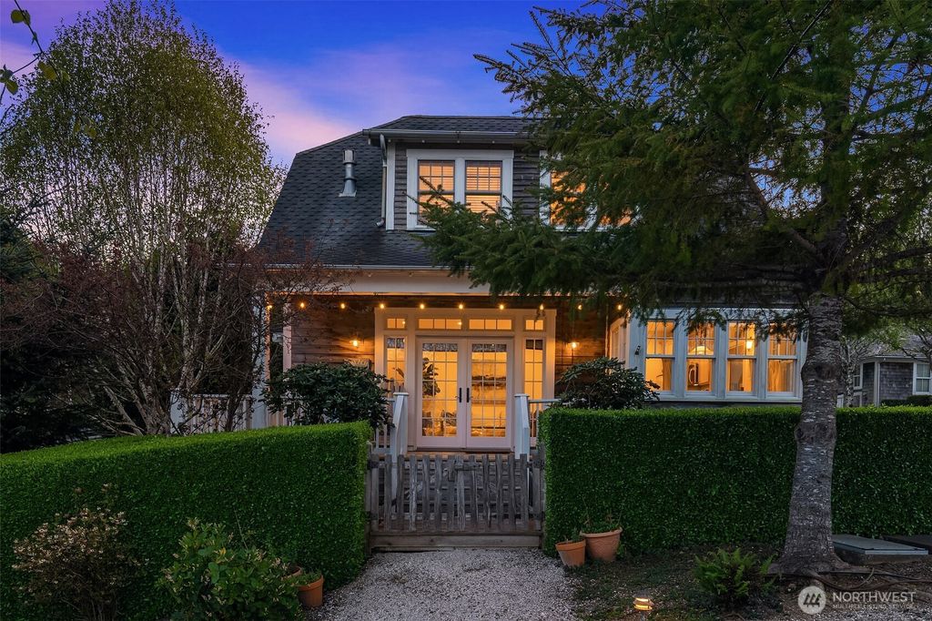 Photo of 7 Lupine Lane, Pacific Beach, WA 98571 (MLS # 2517408)