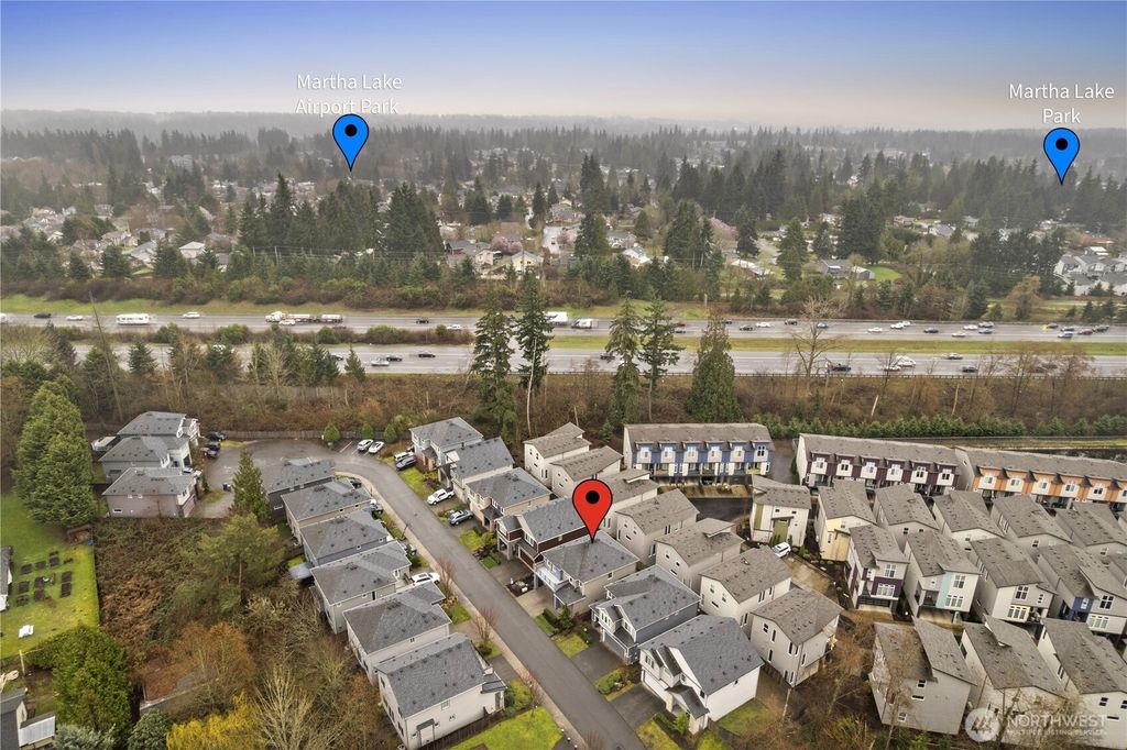 Photo of 1216 150th Street SW, Lynnwood, WA 98087 (MLS # 2485320)