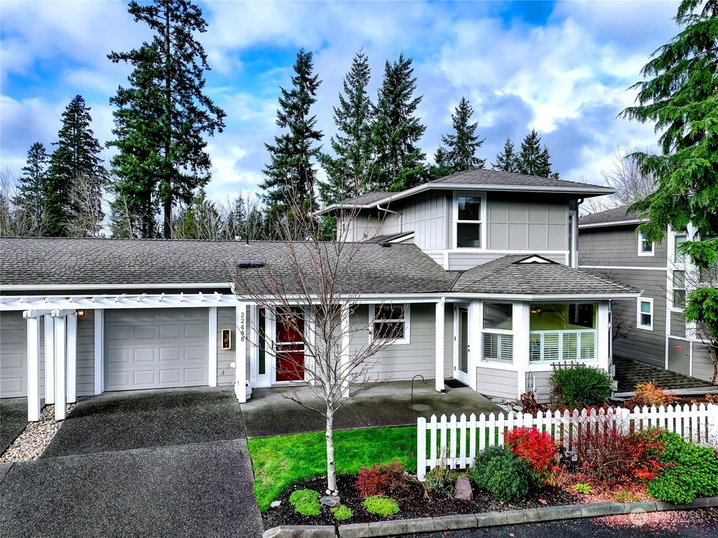 Photo of 22488 SE 37th Terrace #2337, Issaquah, WA 98029 (MLS # 2183934)