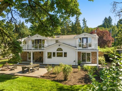 Photo of 11216 E Riverside Drive, Bothell, WA 98011 (MLS # 2424079)