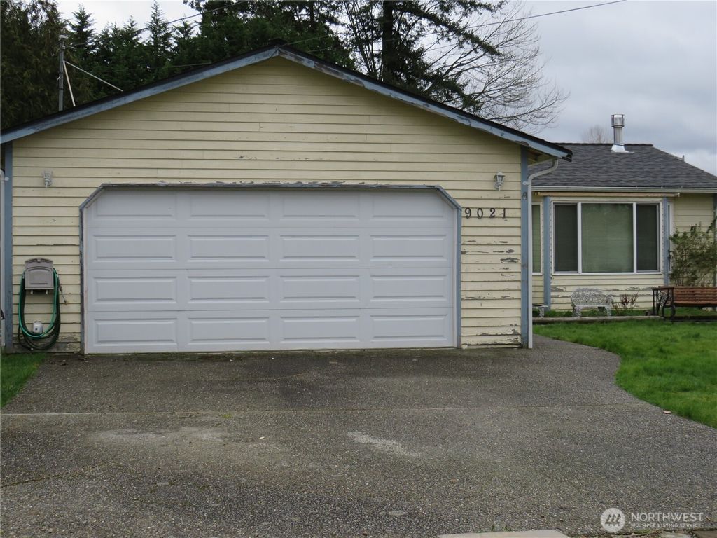 Photo of 9021 55th Avenue NE, Marysville, WA 98270 (MLS # 2492947)