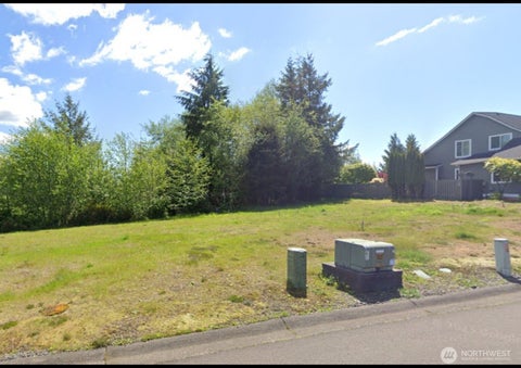Photo of 1412 Grays Pointe Lane, Aberdeen, WA 98520 (MLS # 2409534)