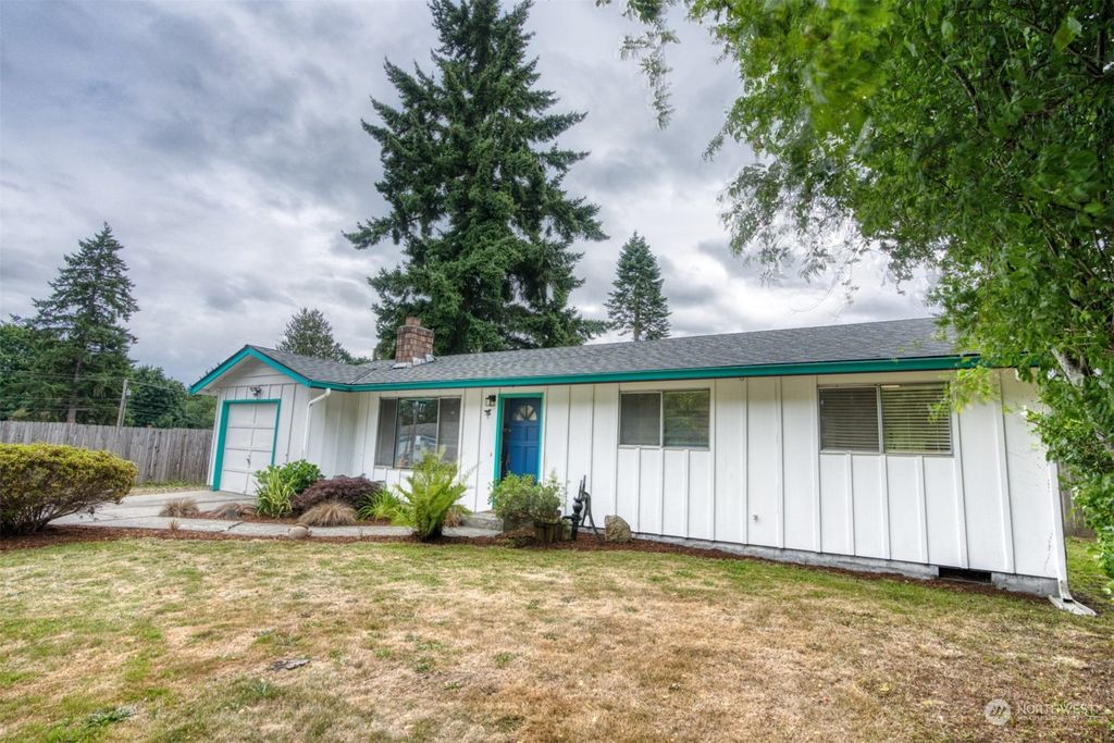Photo of 8024 79th Avenue SE, Snohomish, WA 98290 (MLS # 2140151)