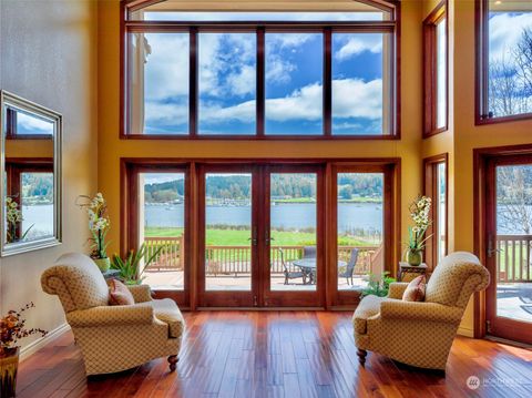 A home in Lopez Island