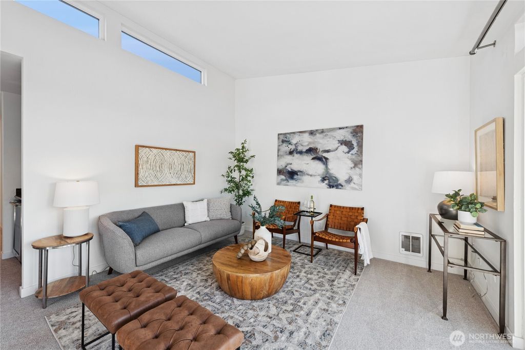 Photo of 510 Ward Street #401, Seattle, WA 98109 (MLS # 2437090)