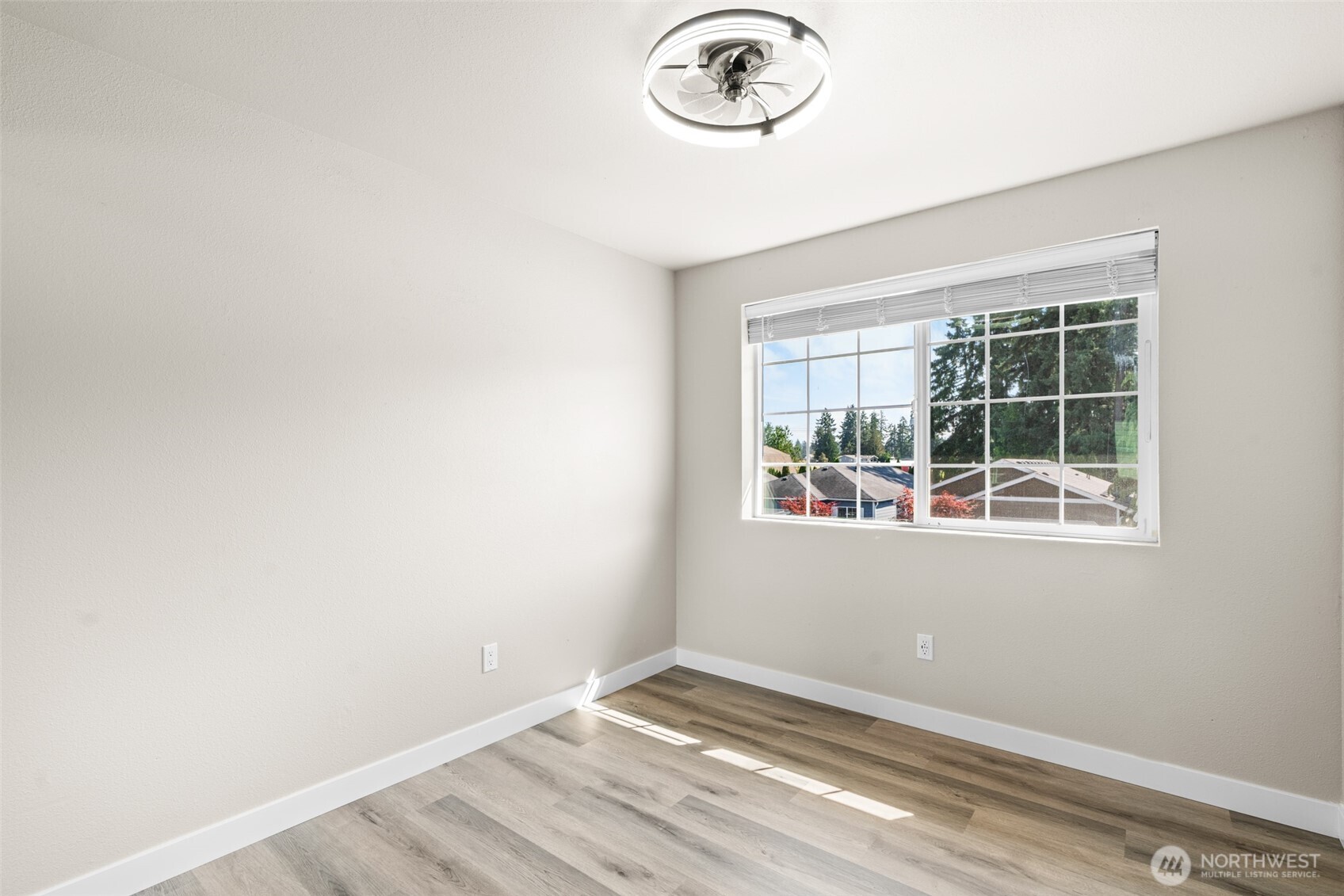 Spanaway, Washington 98387, United States, 3 Bedrooms Bedrooms, ,2 BathroomsBathrooms,Residential,Active,203959