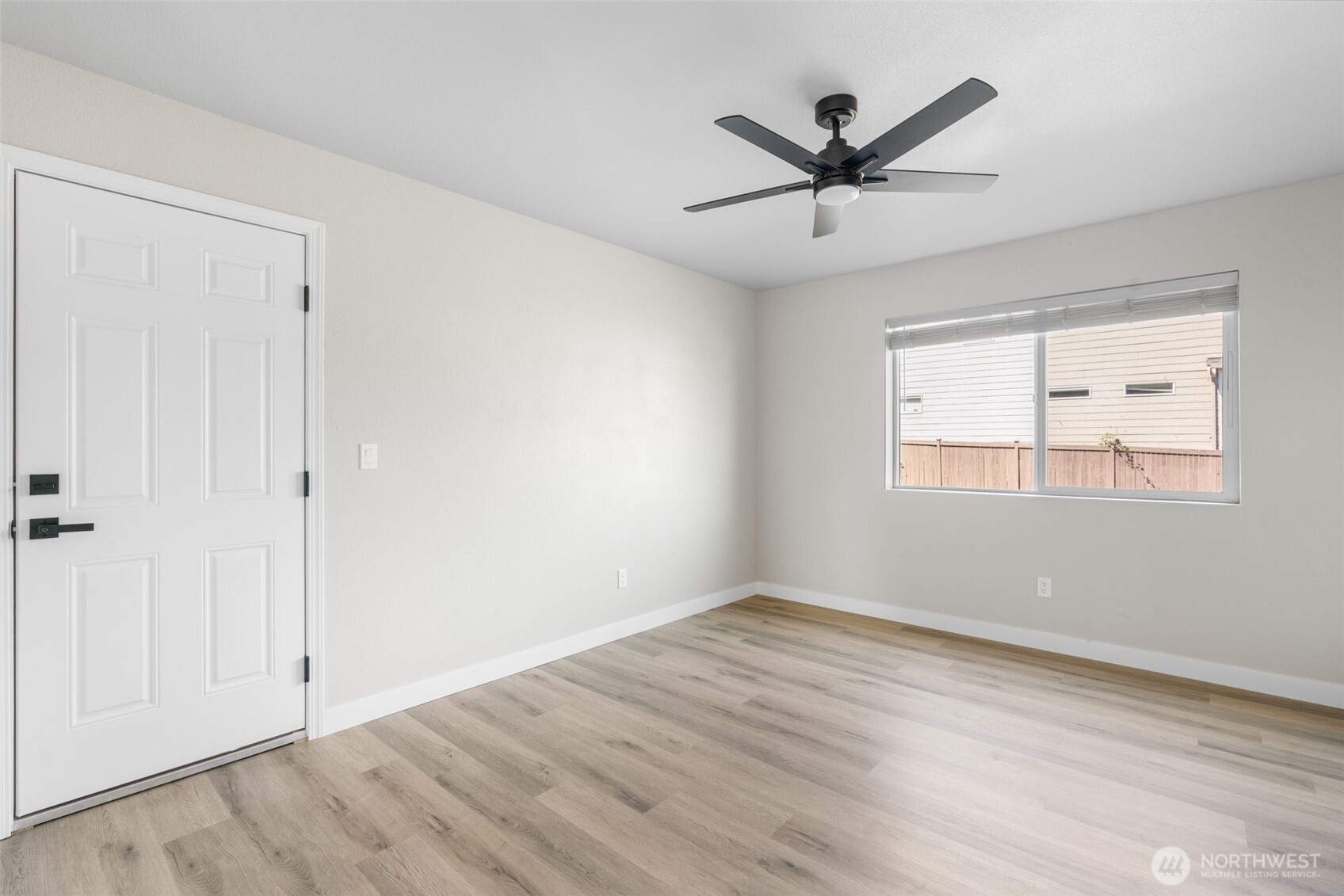 Spanaway, Washington 98387, United States, 3 Bedrooms Bedrooms, ,2 BathroomsBathrooms,Residential,Active,203959