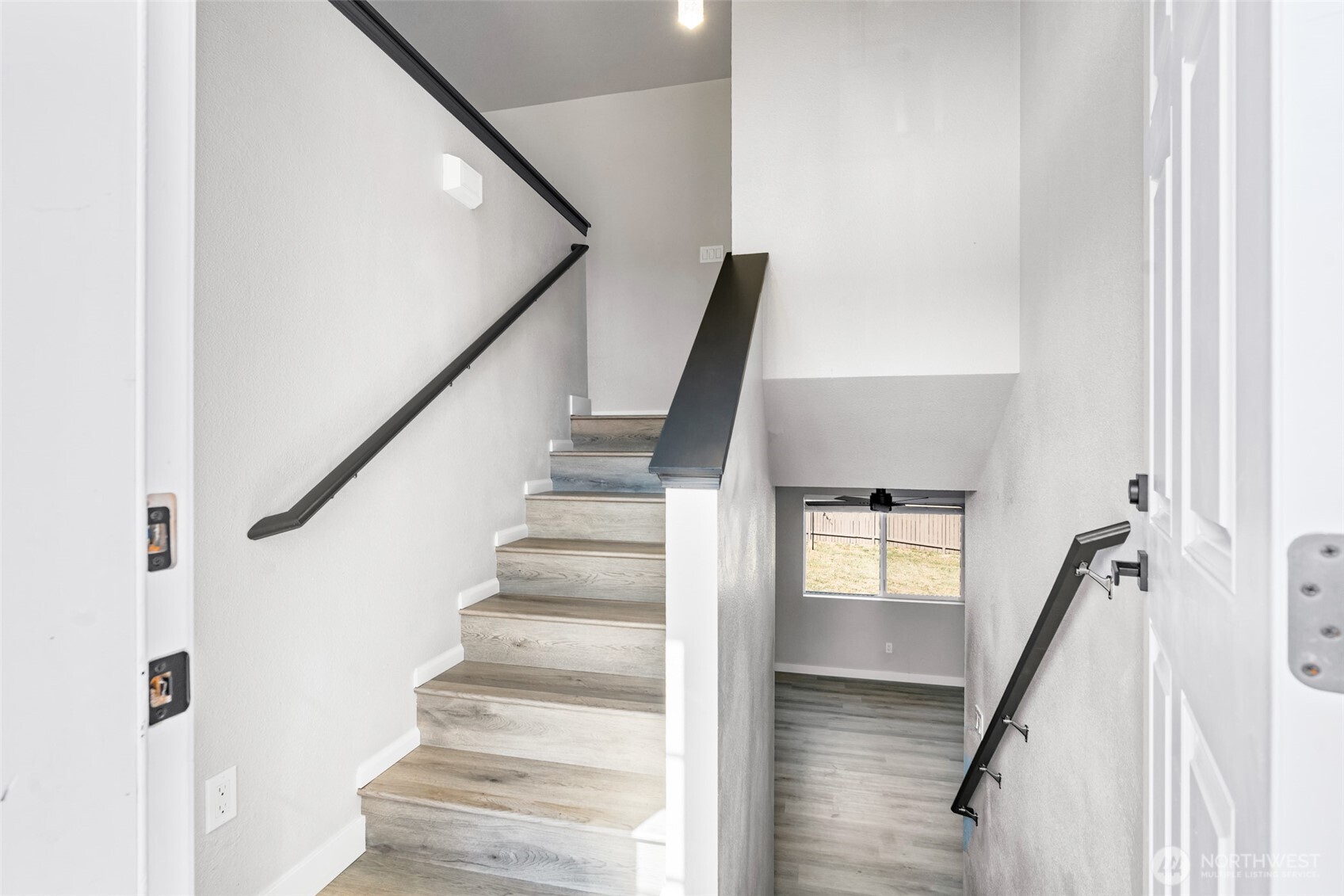 Spanaway, Washington 98387, United States, 3 Bedrooms Bedrooms, ,2 BathroomsBathrooms,Residential,Active,203959