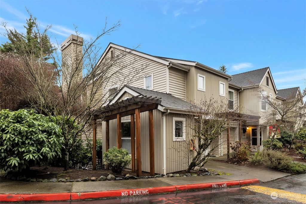 Photo of 2965 142nd Place SE #1, Bellevue, WA 98007 (MLS # 2027435)