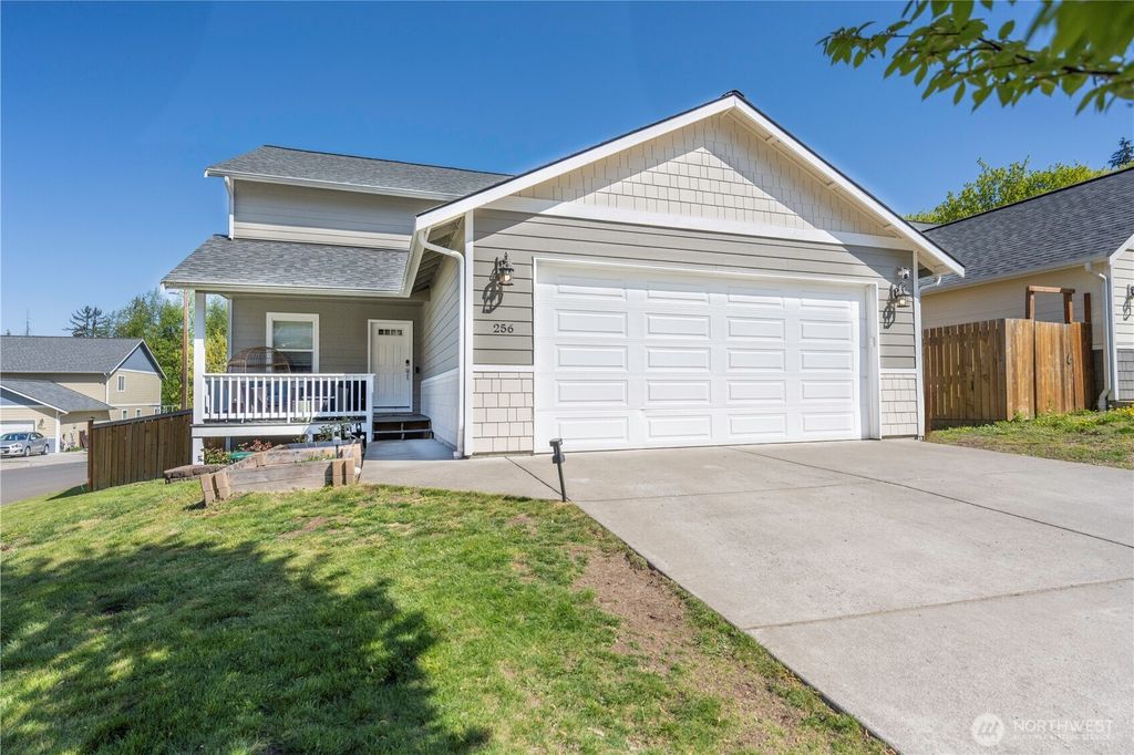 Photo of 256 Whitetail Loop, Blaine, WA 98230 (MLS # 2521146)