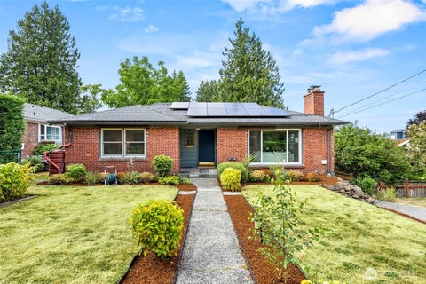 Photo of 4908 S Snoqualmie Street, Seattle, WA 98118 (MLS # 2563870)