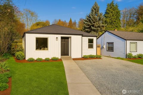 Photo of 3538 SW Southern Street, Seattle, WA 98126 (MLS # 2454399)