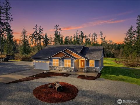 Photo of 38512 Mountain Highway E, Eatonville, WA 98328 (MLS # 2478655)