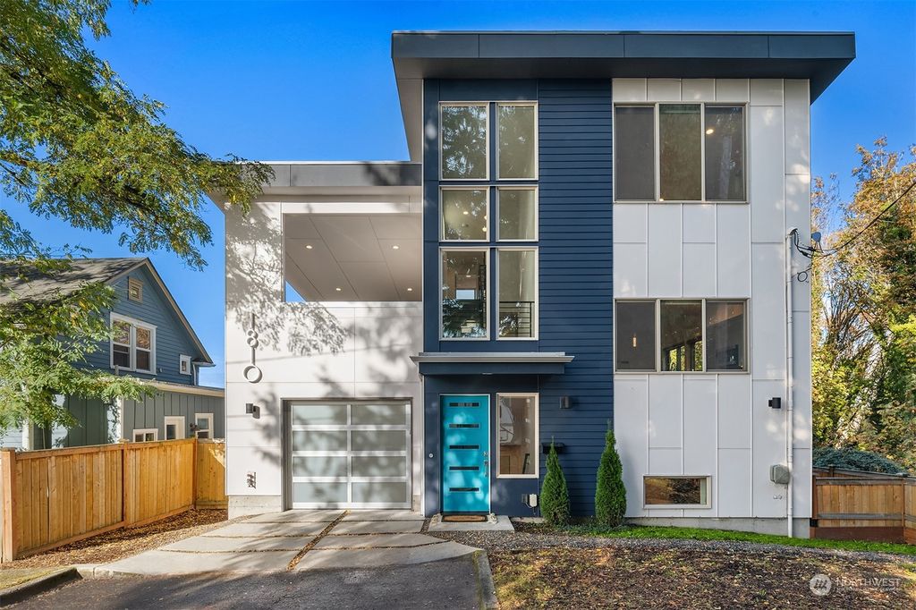 Photo of 1810 SW Dakota Street, Seattle, WA 98106 (MLS # 2306761)