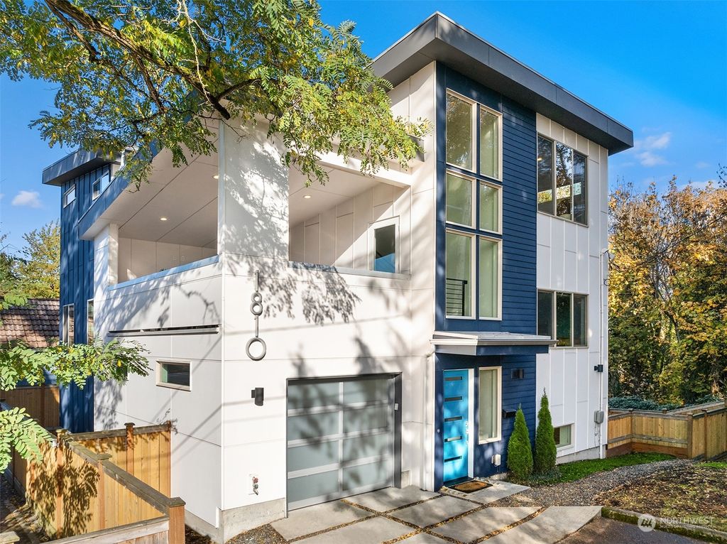 Photo of 1810 SW Dakota Street, Seattle, WA 98106 (MLS # 2306761)